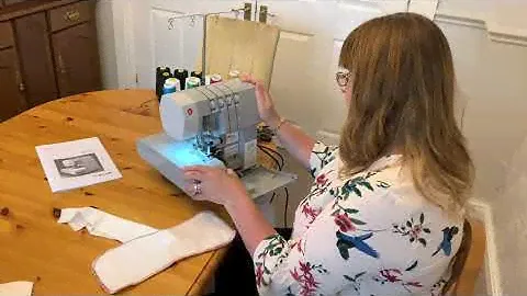 Мой новый оверлок Singer Heavy Duty Overlocker.