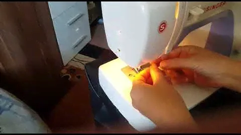 Ober  Nähmaschine  Singer Simple 3232 einfädel, Заправка швейной машины threading a sewing machine