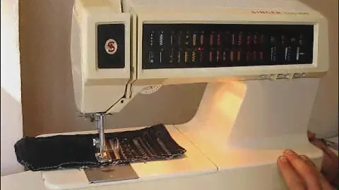 Sewing machine Швейная машина SINGER Futura 2010 test джинс