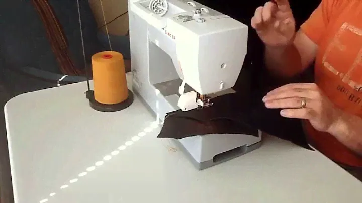 Singer Heavy Duty Model 4423 Sewing Thicker Leather