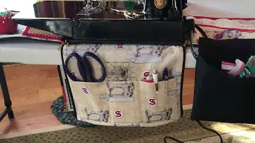 Featherweight Singer Sewing machine tote for original case and workstation by Quiltessa Natalie