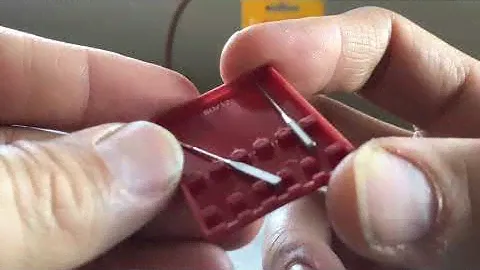 TIPS FOR SEWING NEEDLE TYPES:  Vintage Sewing Machine Needles, An Overview of Selection Options