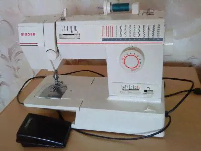 Швейная машинка Singer 9020