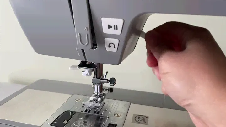 Unboxing Singer Heavy Duty 6705c computerised sewing machine