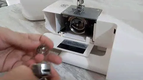 Покупка и обзор SINGER Brilliance 6061