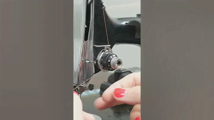 Learn how to thread vintage Singer sewing machine! #threading #sewing #sewingforbeginners
