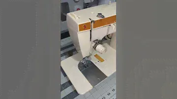 Vintage Singer 247 Sewing Machine ❤️ #smallbusiness #mompreneurlifestyle #sewingmachine #thift