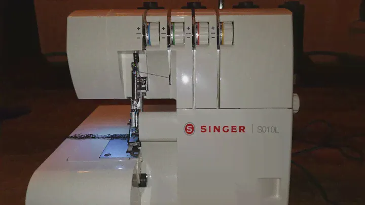 Singer S010L overlocker inrijgen.  (Singer overlocker threading machine)