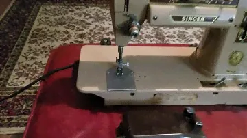 Singer 401a Heavy Duty Sewing Machine w Foot Control Pedal Power Cord