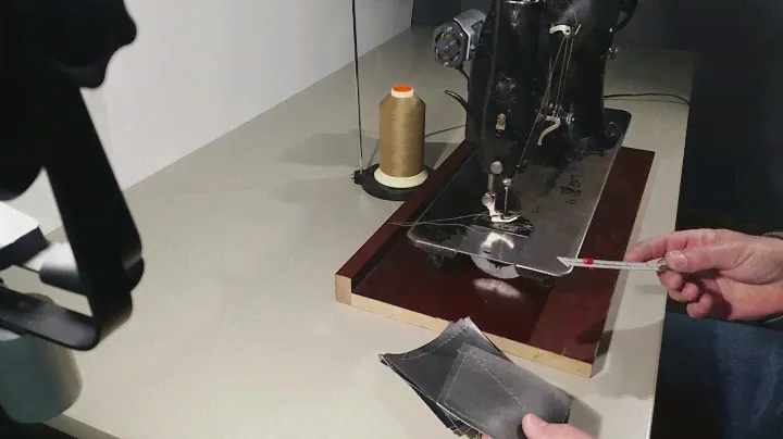 Vintage Singer sewing machine 31 - 15 from 1900 demonstration
